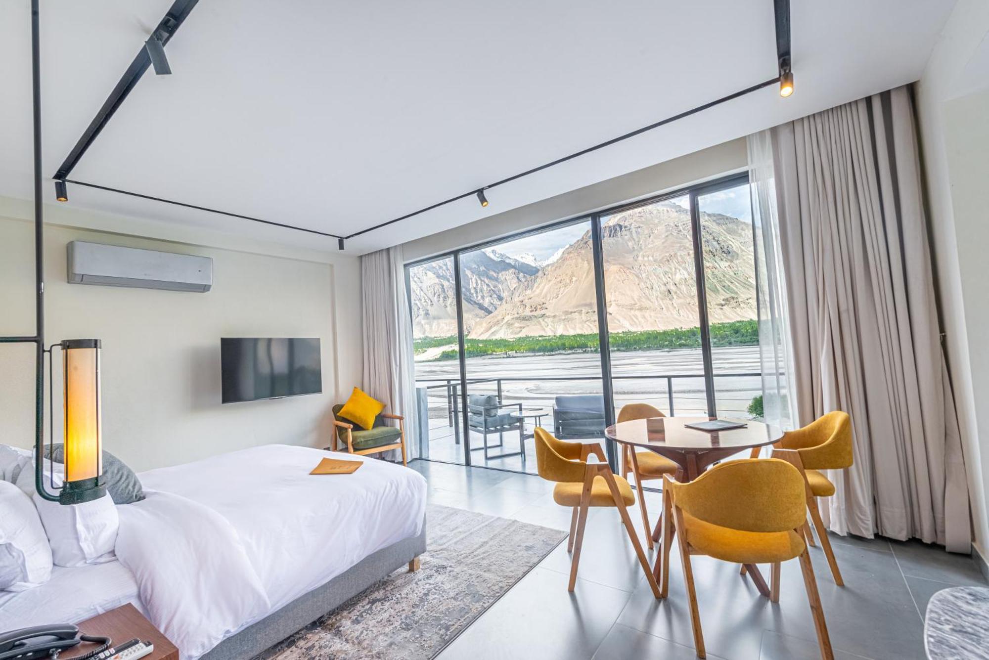 מלון Himmel Skardu By Luxus מראה חיצוני תמונה